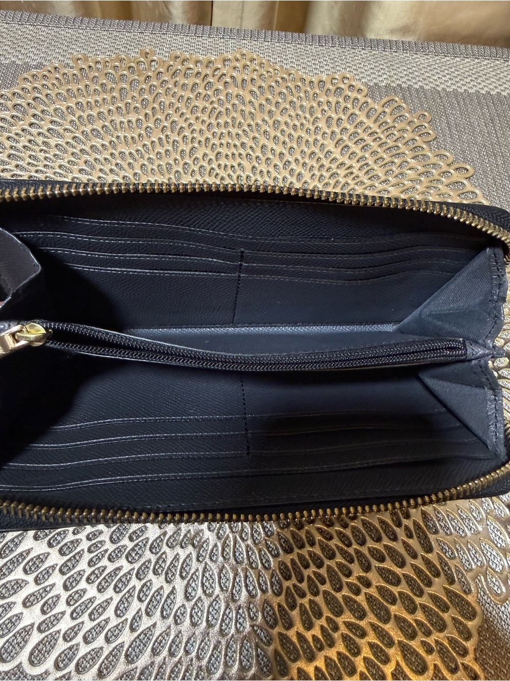 Coach Black Pebbled Leather Zip Wallet - Picture 4 of 10